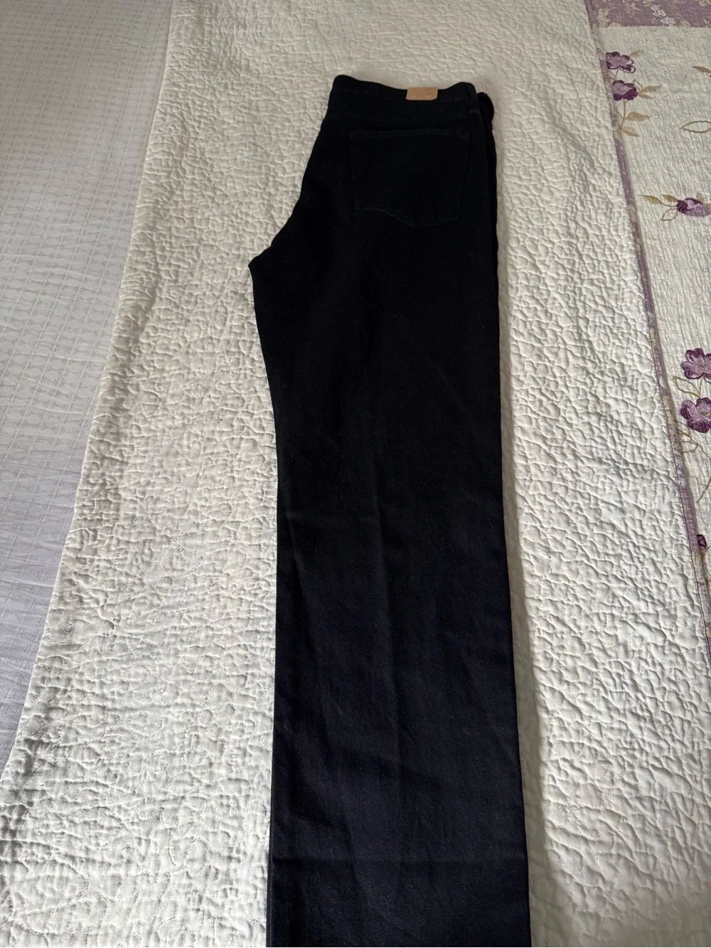 J.Crew Men's Classic Straight Jeans in Black Rinse.